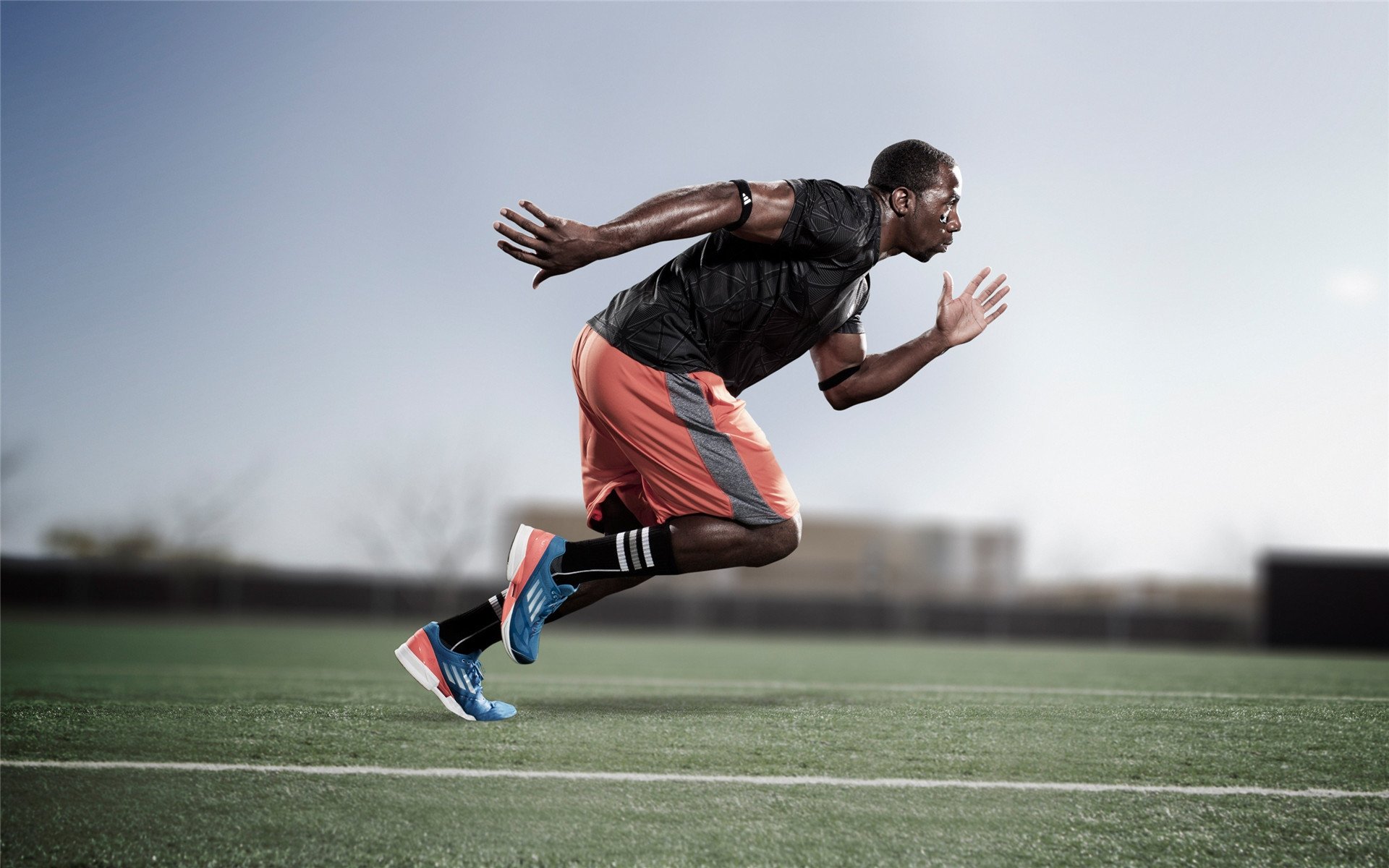 xingkong.com-世界杯篮球场？不，是足球场！激情点燃瞬间！，世界杯篮球比赛视频