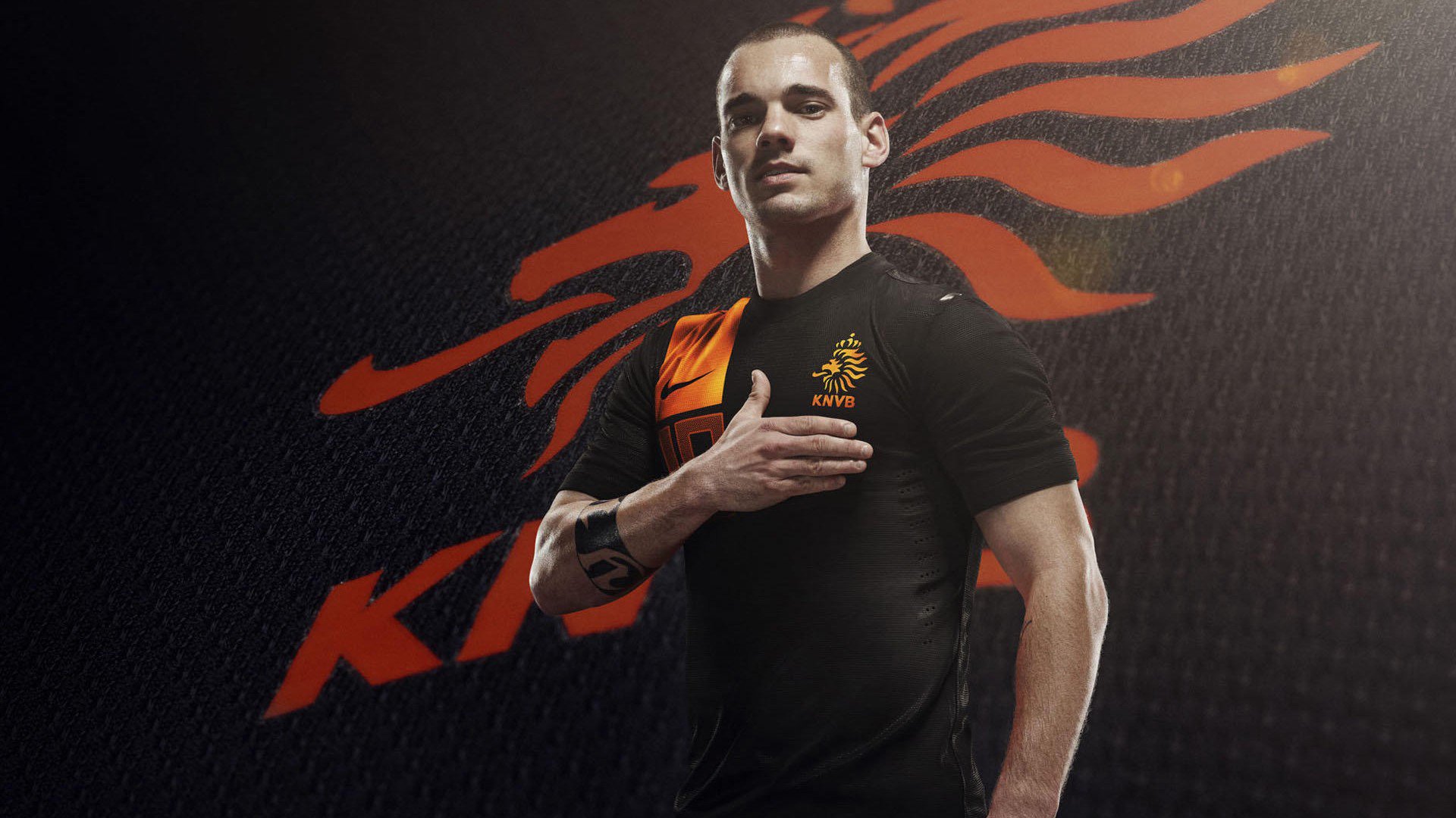 热刺队长再谈争冠前景态度谨慎,热刺现任队长是谁